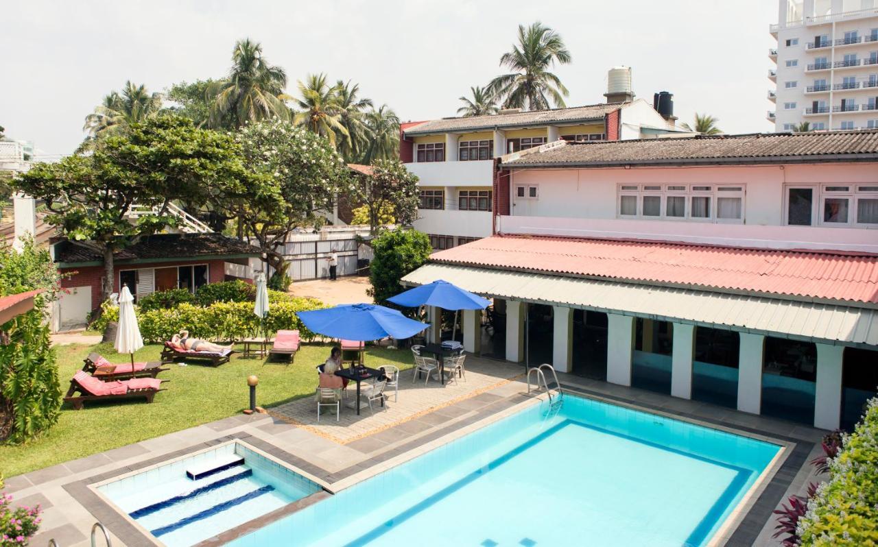 Ranveli Beach Resort Dehiwala-Mount Lavinia Bagian luar foto