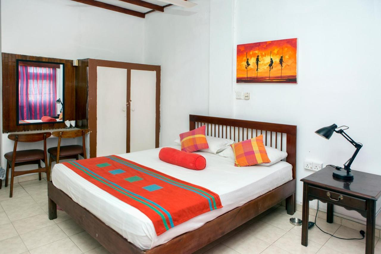 Ranveli Beach Resort Dehiwala-Mount Lavinia Bagian luar foto